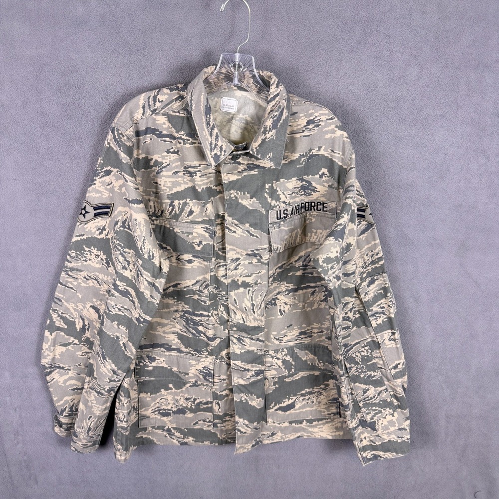 US Air Force Mens‎ Utility Coat 40R Embroidered Military Patches Camouflage